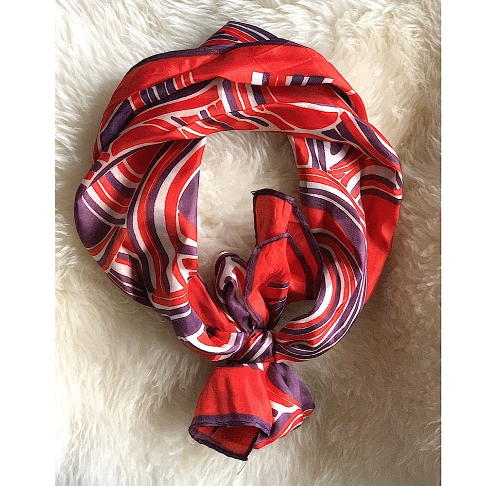Silk Patterned rectangle scarf purple/red